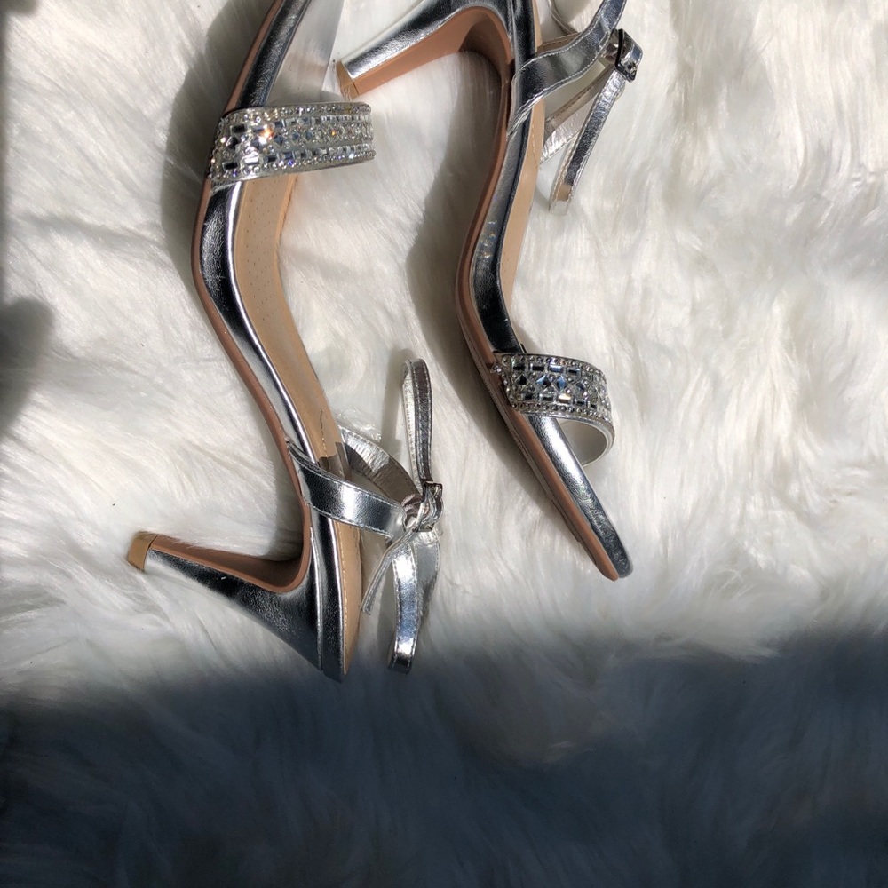 City Classified Heels